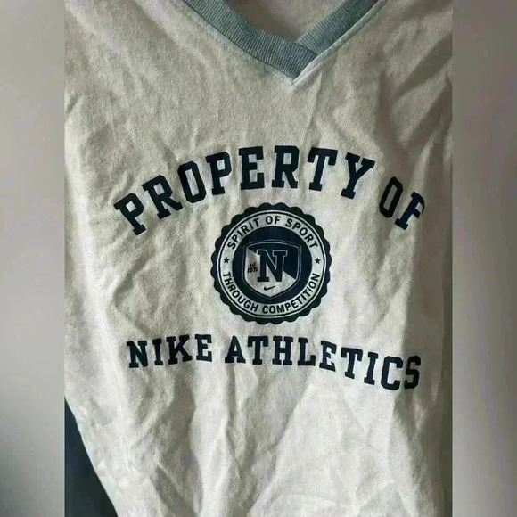 Nike Athletics‎ Longsleeve - Picture 2 of 4